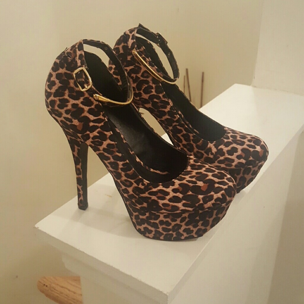 Leopard Heels.
