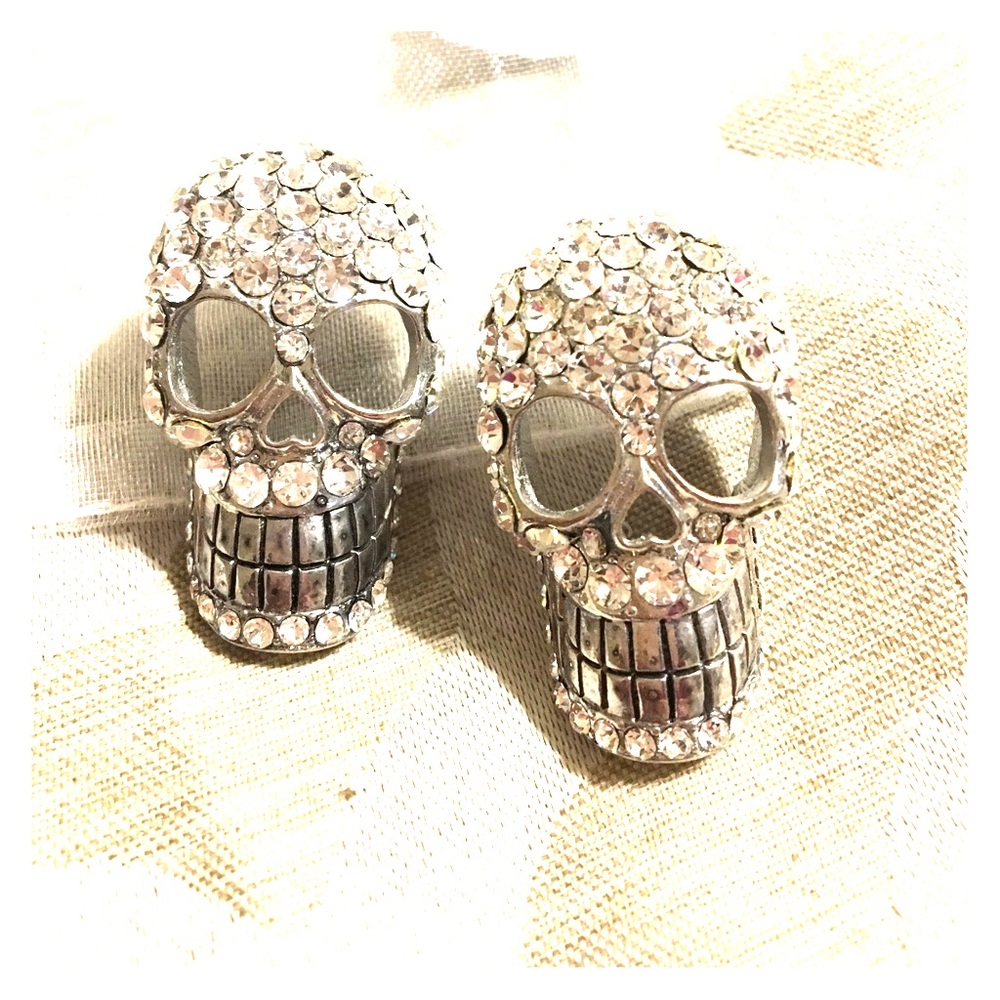 New Skull Rhinestone Earrings - Pierced - Silver