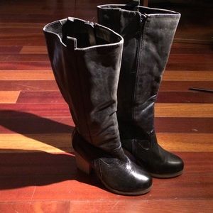 Me Too (soho) Tall Leather Boots