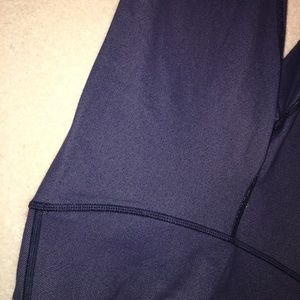 Brand new navy blue lulu leggings size 4