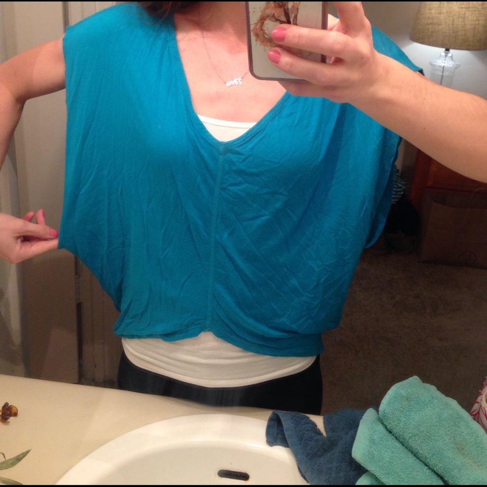 Blue High Low sleeveless top