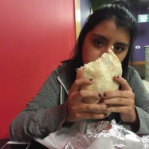 Meet your Posher, Naty