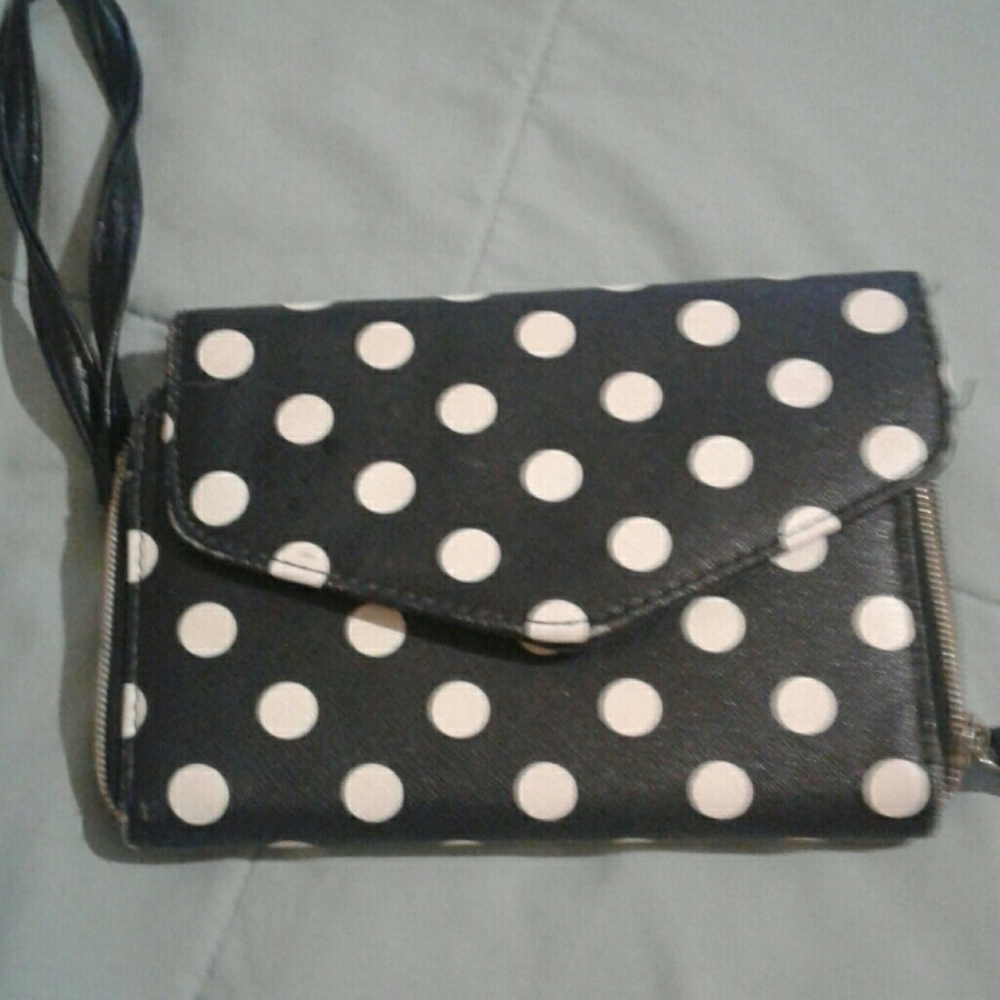 Polka dot wallet