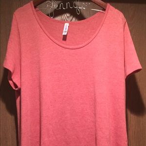 LuLaRoe Classic T, Pink
