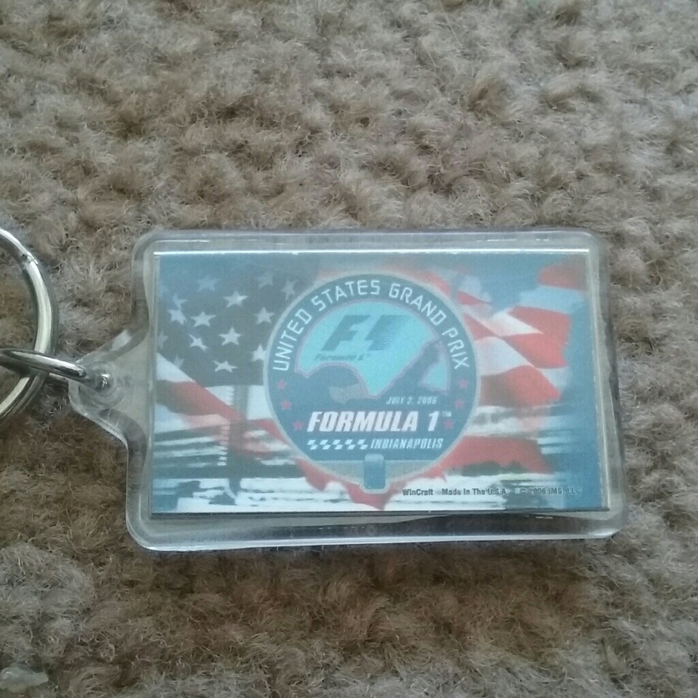 Formula 1 keychain chain