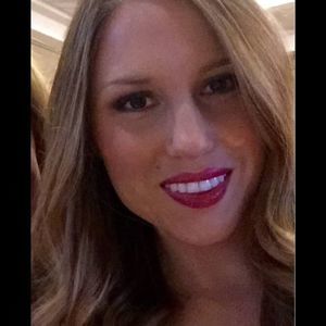 Meet your Posher, Paige