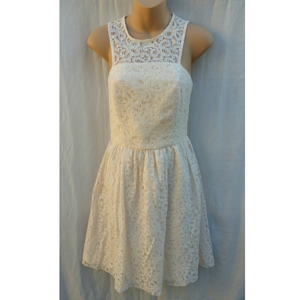 CLOSET CLEAROUT The Limited Lace dress