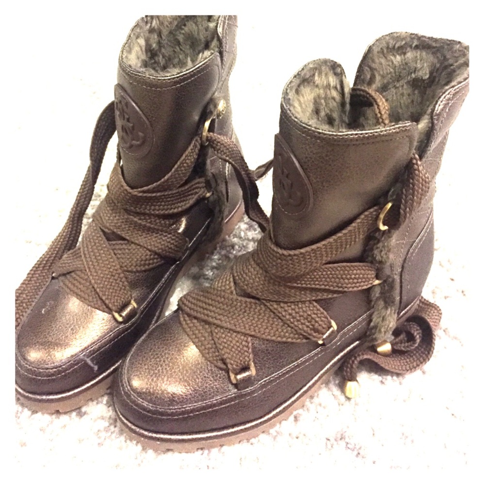 GUESS Faux Fur Winter Boots