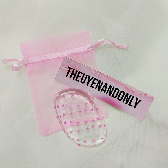 (1) NEW Silicone Sponge Silisponge Make Up Blender - Picture 4 of 5