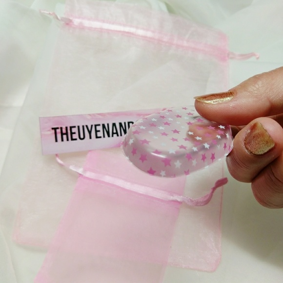 (1) NEW Silicone Sponge Silisponge Make Up Blender - Picture 5 of 5