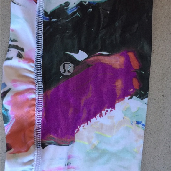 Lululemon Speed Tight Pigment Wave Regal Plum 4 - Picture 3 of 4