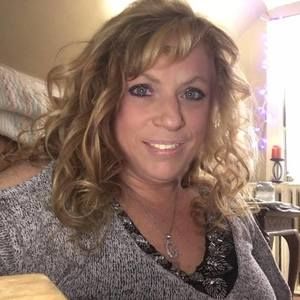 Meet your Posher, Gina