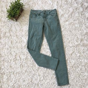 ✨SALE💐Zara Light Blue Jeans Spring Wardrobe Piece