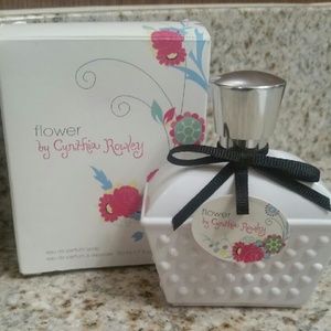 Cynthia Rowley eau de parfum spray