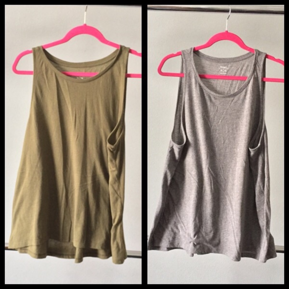 XL Old Navy High Neck Muscle Tee Bundle