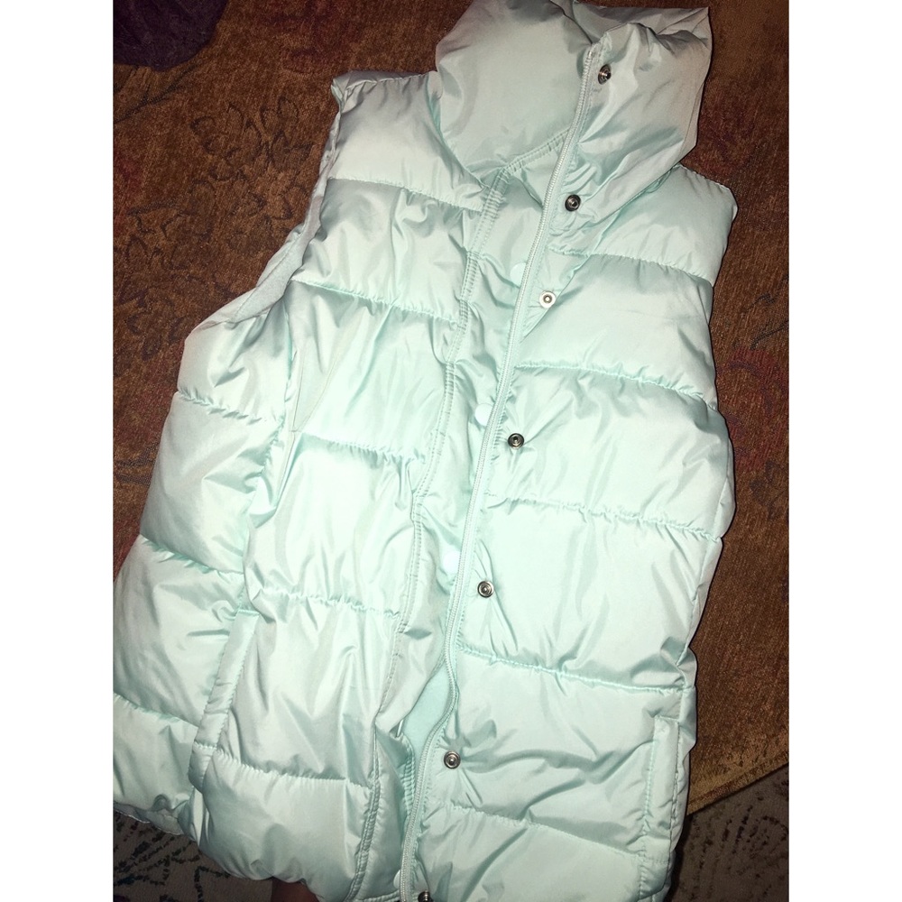 Puffy vest
