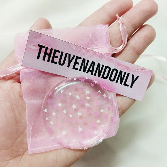 (2) NEW Silicone Sponge Silisponge Make Up Blender - Picture 2 of 6