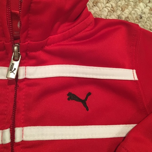 Red jacket - Picture 2 of 2