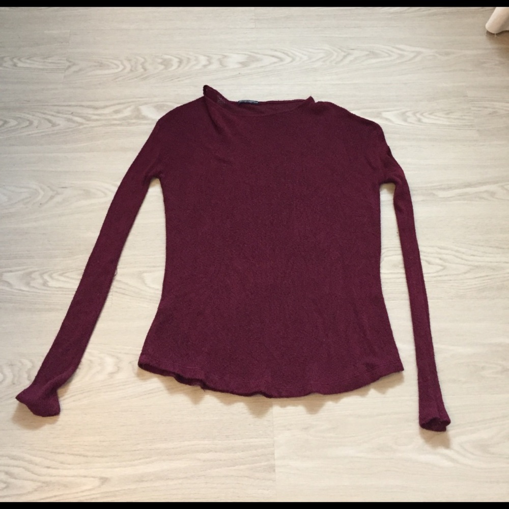 Brandy Melville sweater
