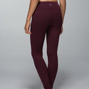Lululemon maroon leggings size 10