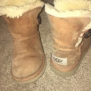 Toddler UGGS: Sz 10