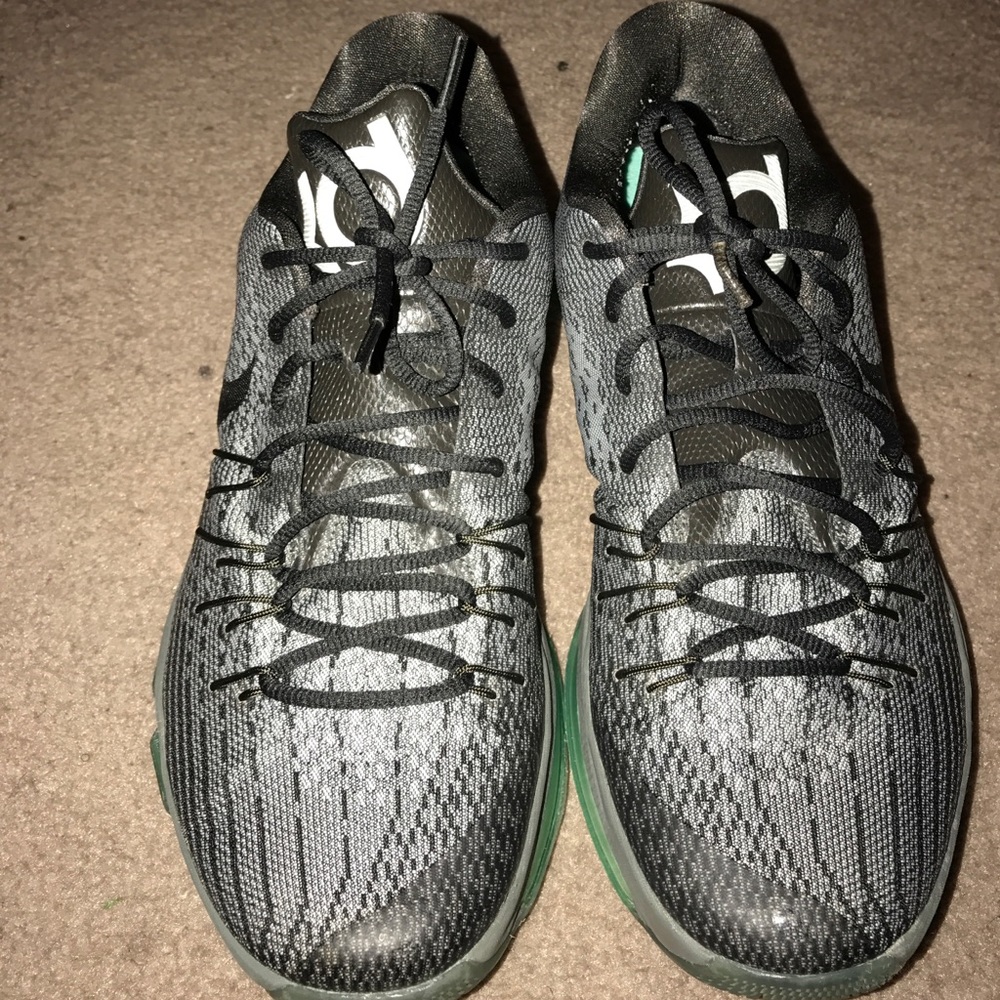 Nike KD, worn twice, Good condition ✅