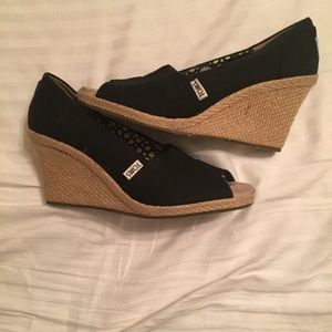 TOMS Wedges