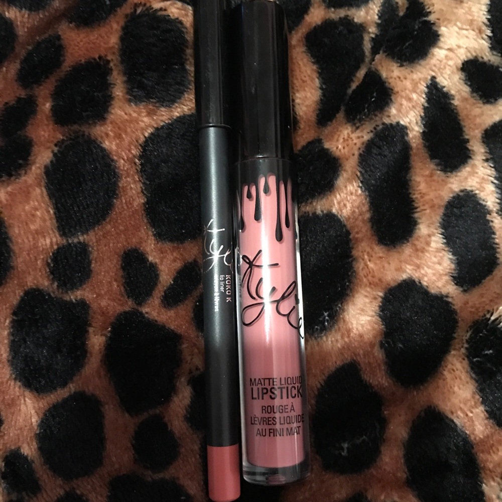 Kylie Jenner Lipkit