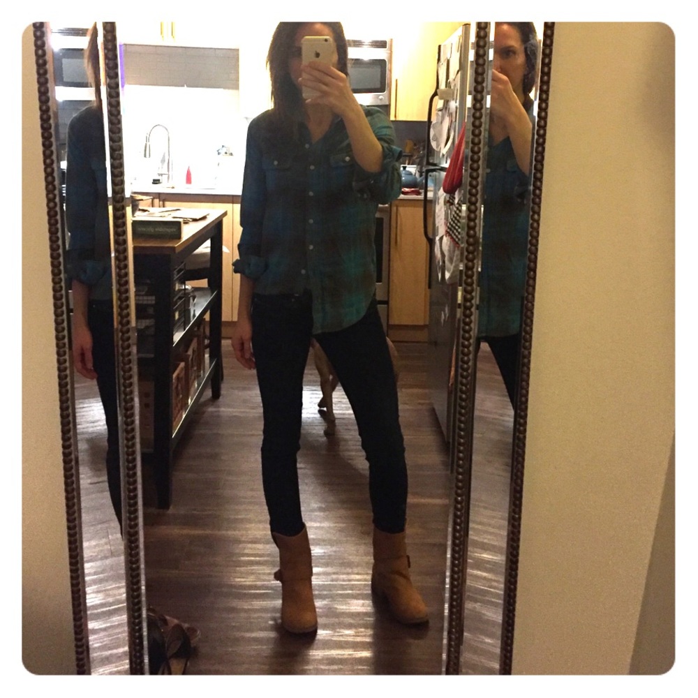 Plaid button down casual - size xsmall