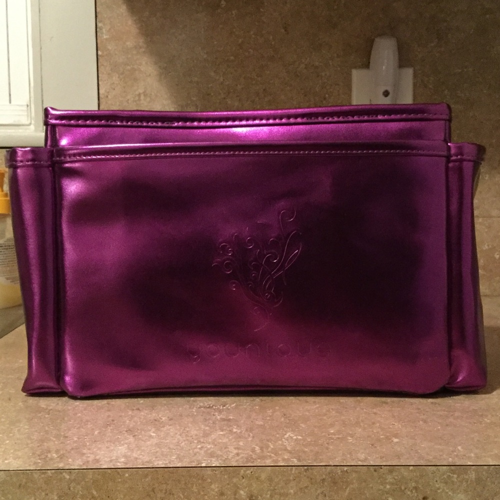 Younique presenters bag