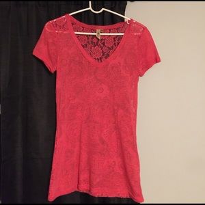 NWOT BKE women's size L v-neck