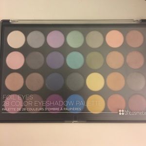 Bh Cosmetics Foiled Eyeshadow Palette