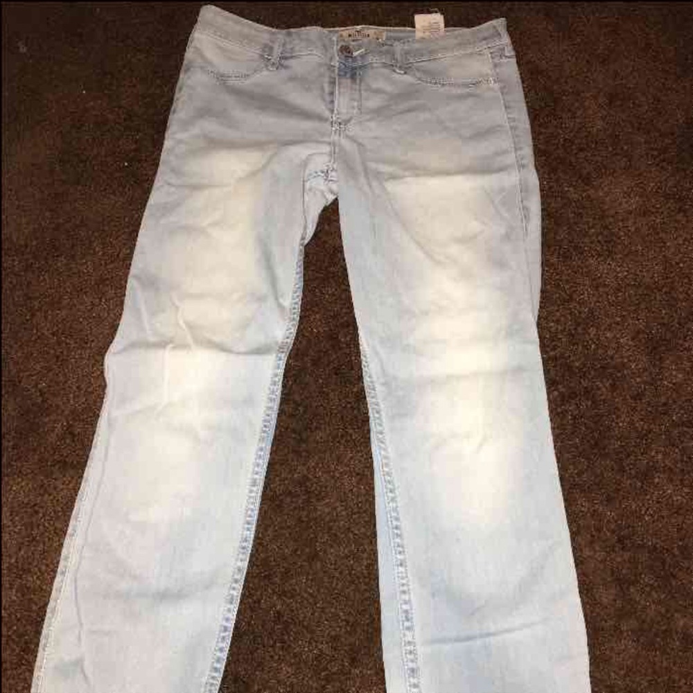 Hollister jeans