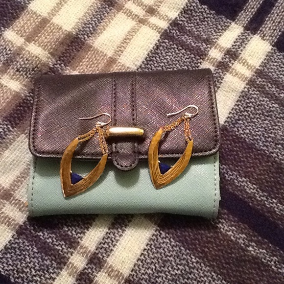 4x4 Plaid Blanket Scarf NEW KRW0160 BundleStyle! - Picture 3 of 3