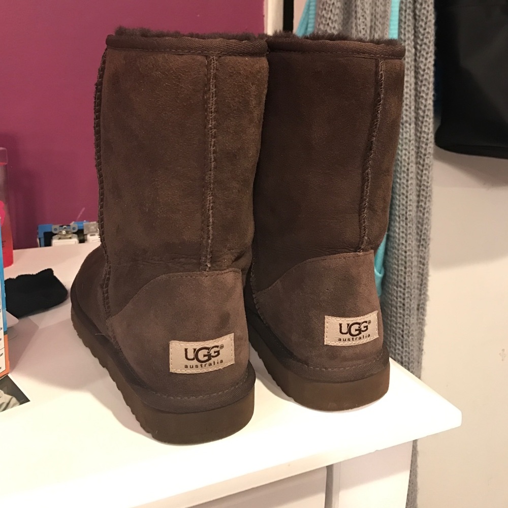 NEW LOW PRICE Brand new Classic ugg!