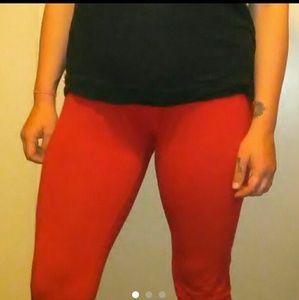 Red Capri Leggings