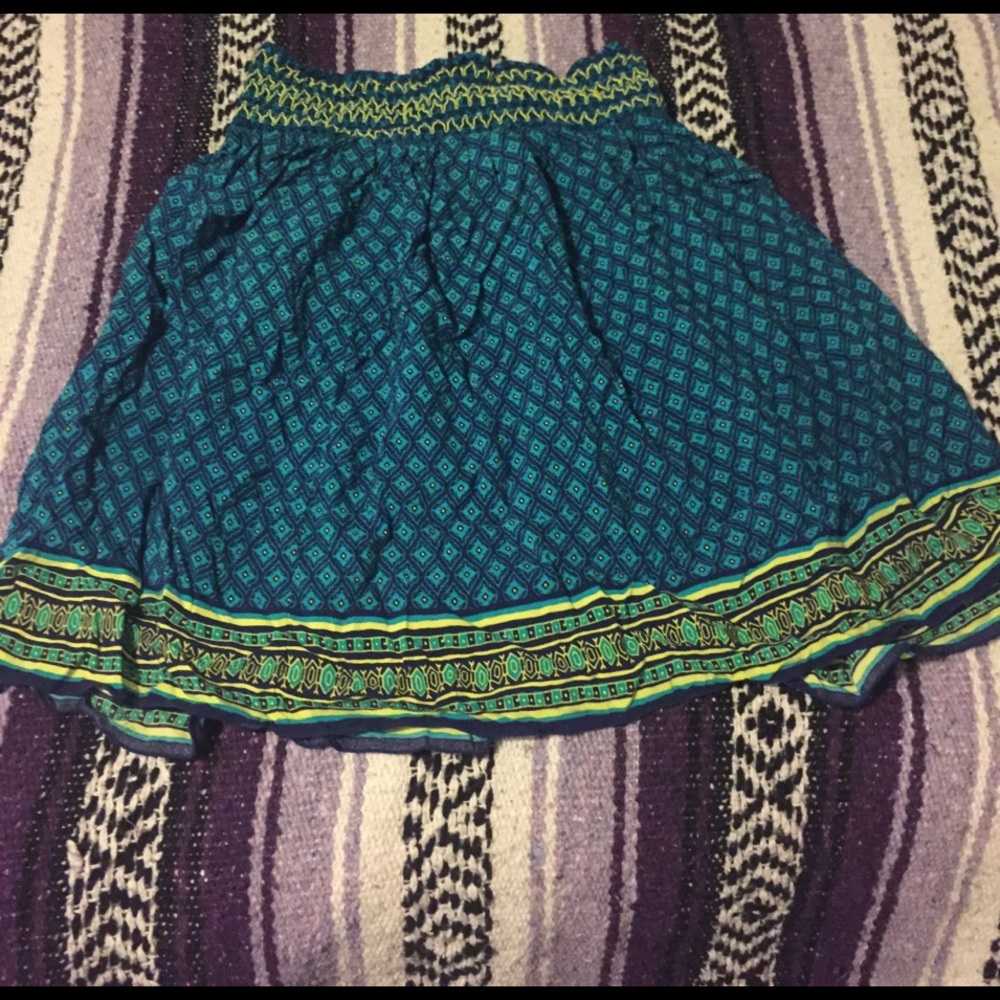 Pattern yellow and blue skirt
