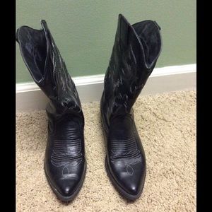 Cute black cowboy boots