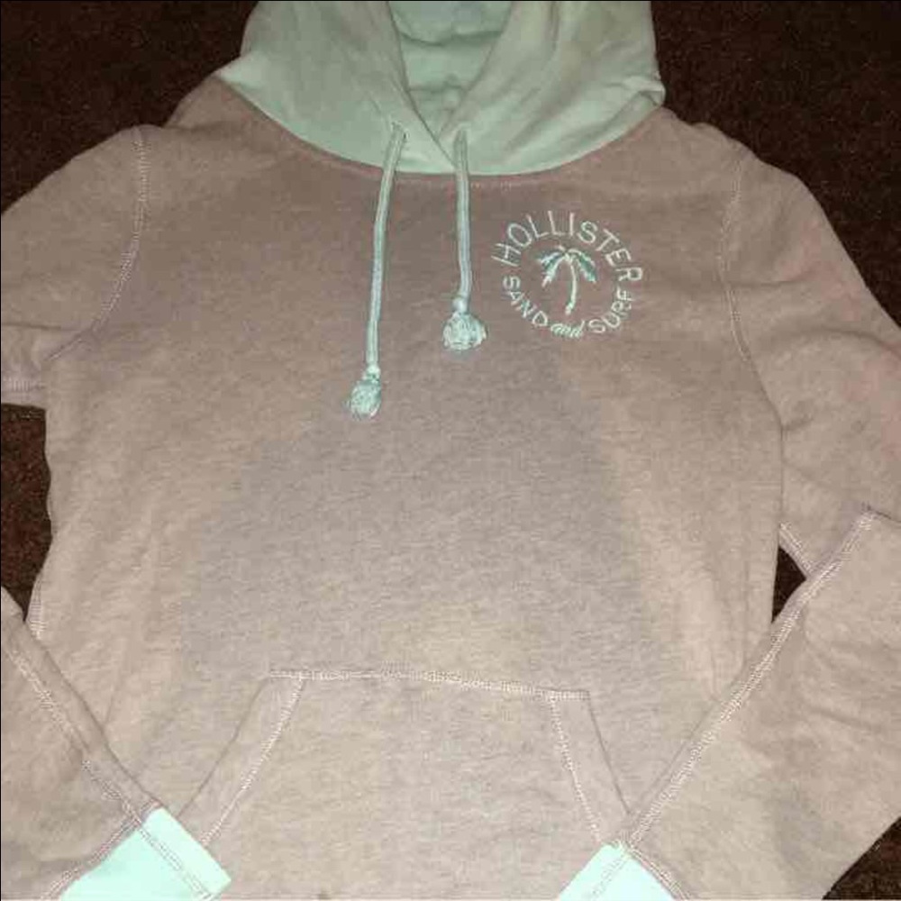 Hollister sweatshirt