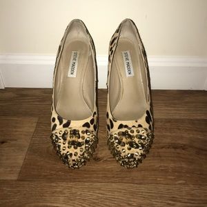 Leopard heels