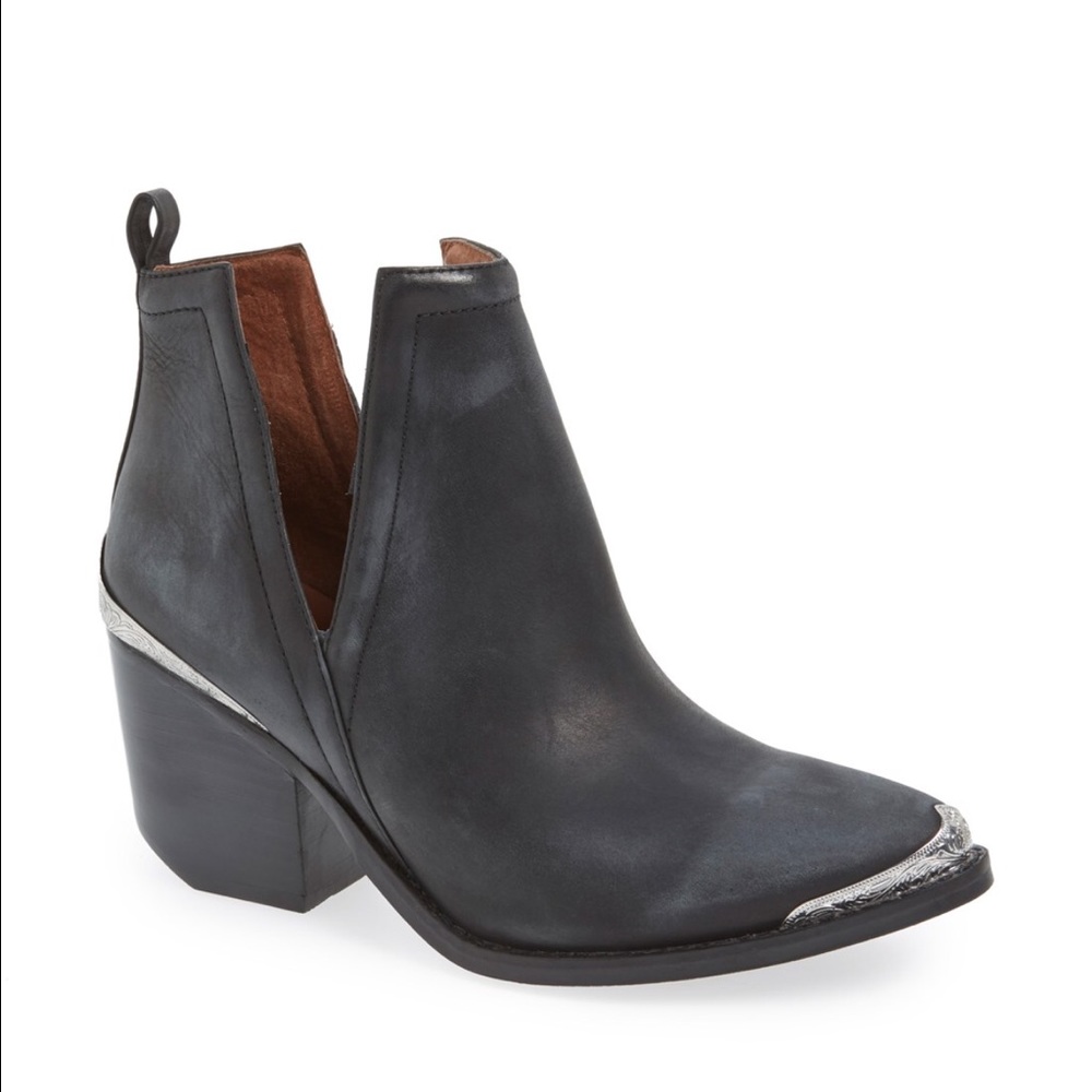 Jeffrey Campbell brand new black booties