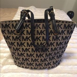Authentic - Michael Kors purse