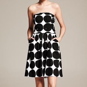 Banana Republic Marimekko Strapless Dress in Kivet