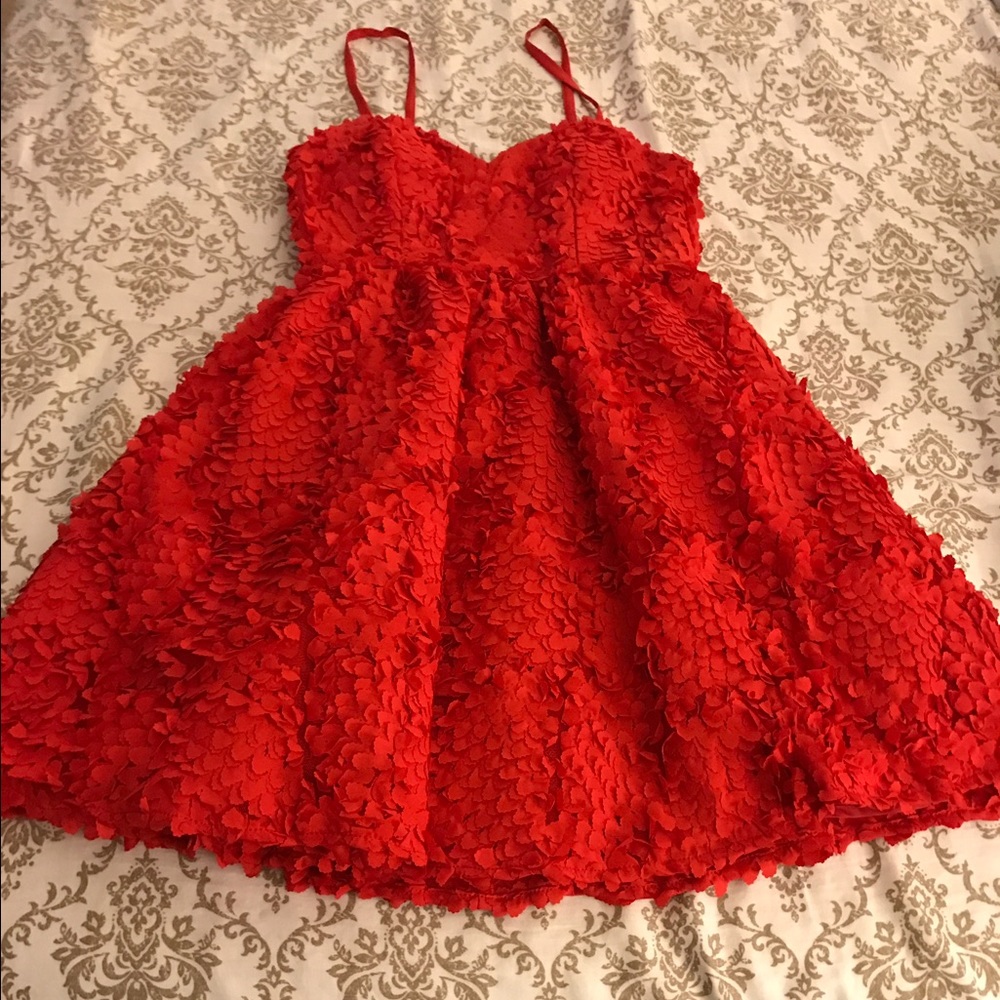 Gorgeous H&M red dress