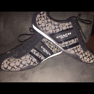 Women's Coach Flats