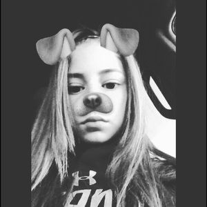 Meet your Posher, Jade