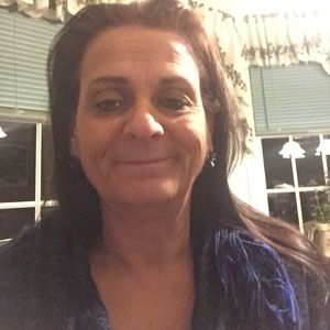 Meet your Posher, Denise