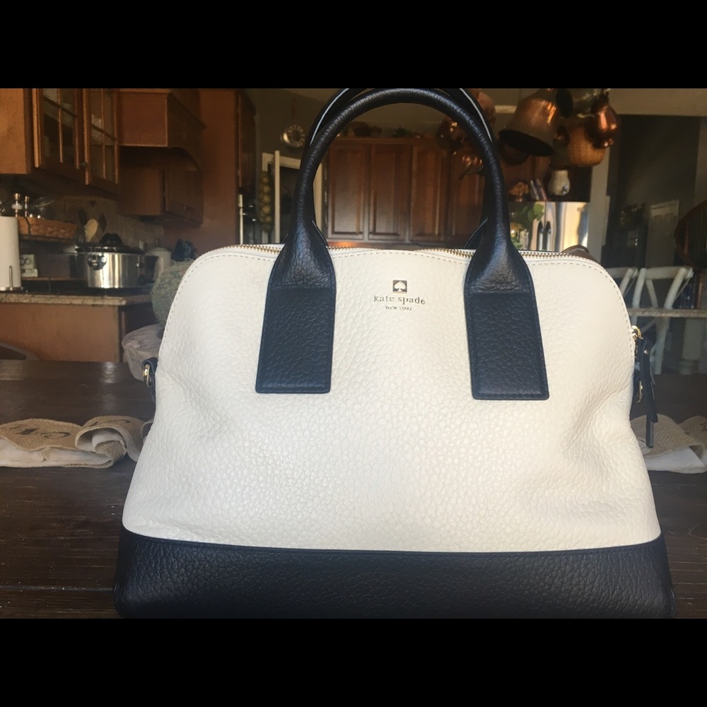 Offers!! NEW Kate Spade handbag