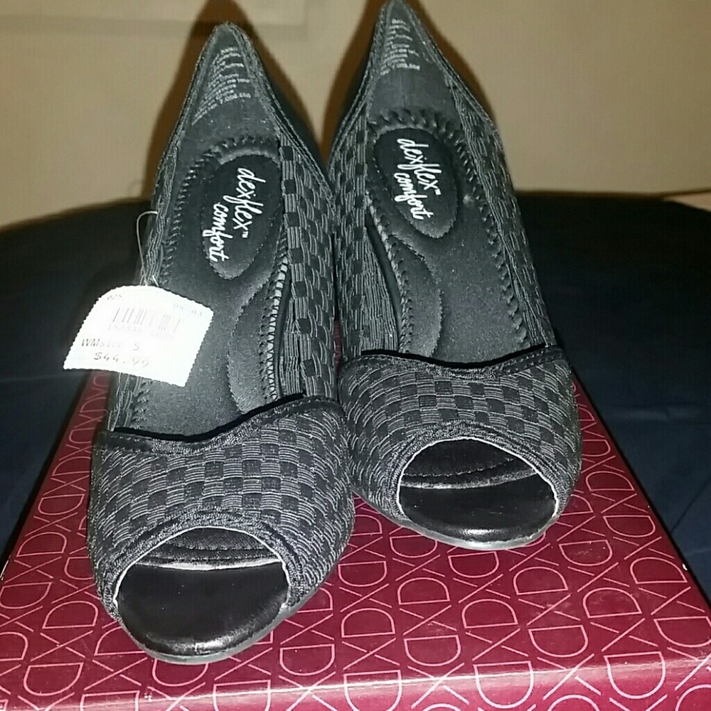 Dexflex Women's Josie Stretch Heel Shoes