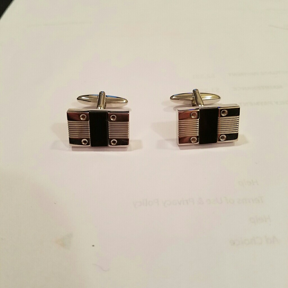 Black onyx and copper cufflinks